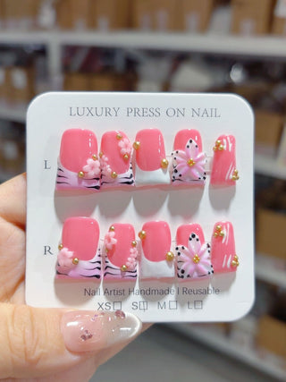 Duck Nails